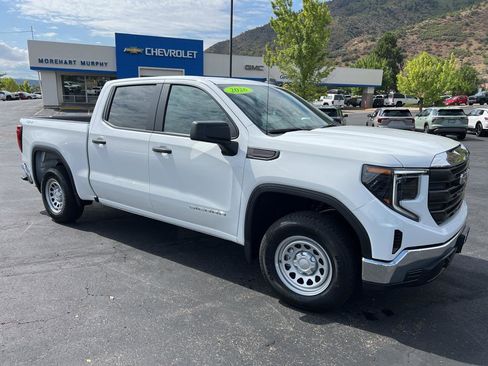New 2026 GMC Sierra 1500 Pro w/ Pro Value Package image 1