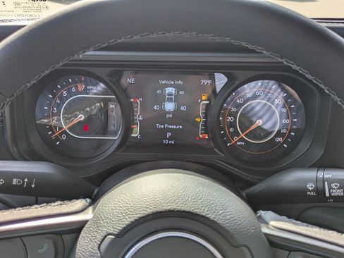 New 2026 Jeep Gladiator Sport AWD/4WD image 14