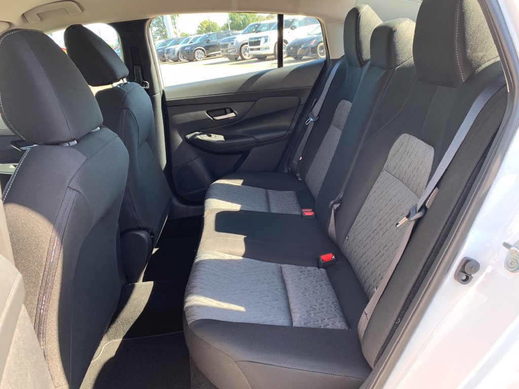 New 2027 Nissan Sentra SV w/ Floor Mat Package FWD image 19