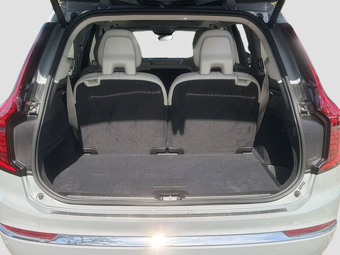 New 2026 Volvo XC90 T8 Ultra w/ Protection Package Premier AWD/4WD image 28