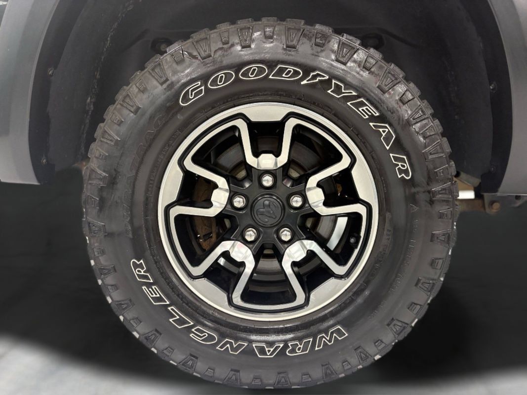 Used 2017 RAM 1500 Rebel AWD/4WD image 39