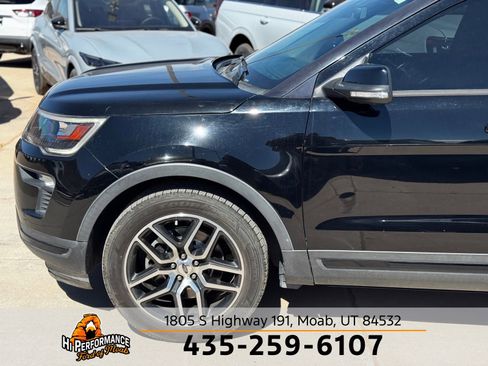 Used 2018 Ford Explorer Sport w/ Equipment Group 401A AWD/4WD image 12