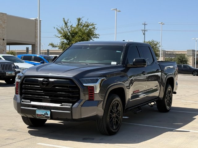 Used 2024 Toyota Tundra SR5 w/ SR5 Premium Package AWD/4WD image 11