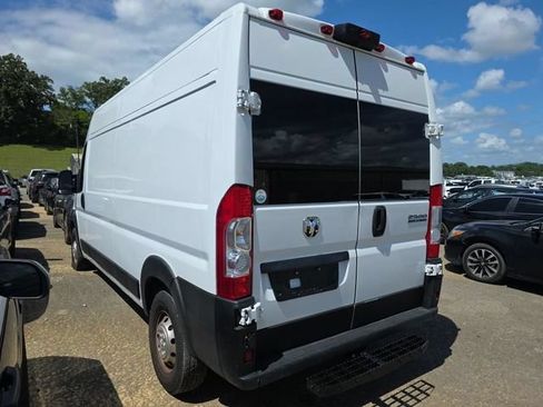 Used 2023 RAM ProMaster 2500 FWD image 2