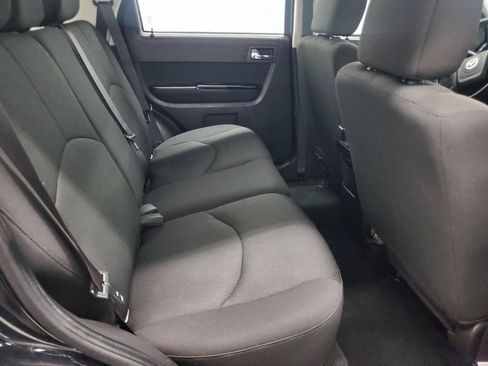Used 2010 MAZDA Tribute i Sport FWD image 17