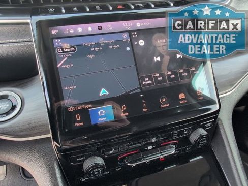 Used 2023 Jeep Grand Cherokee L Limited image 21