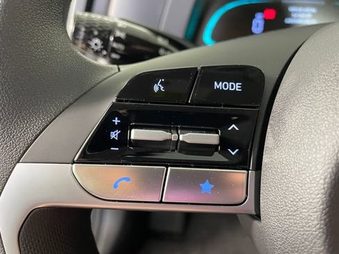 New 2026 Hyundai Elantra Hybrid FWD image 9