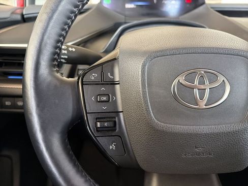 Used 2023 Toyota Prius Limited w/ Limited Premium Package FWD image 15