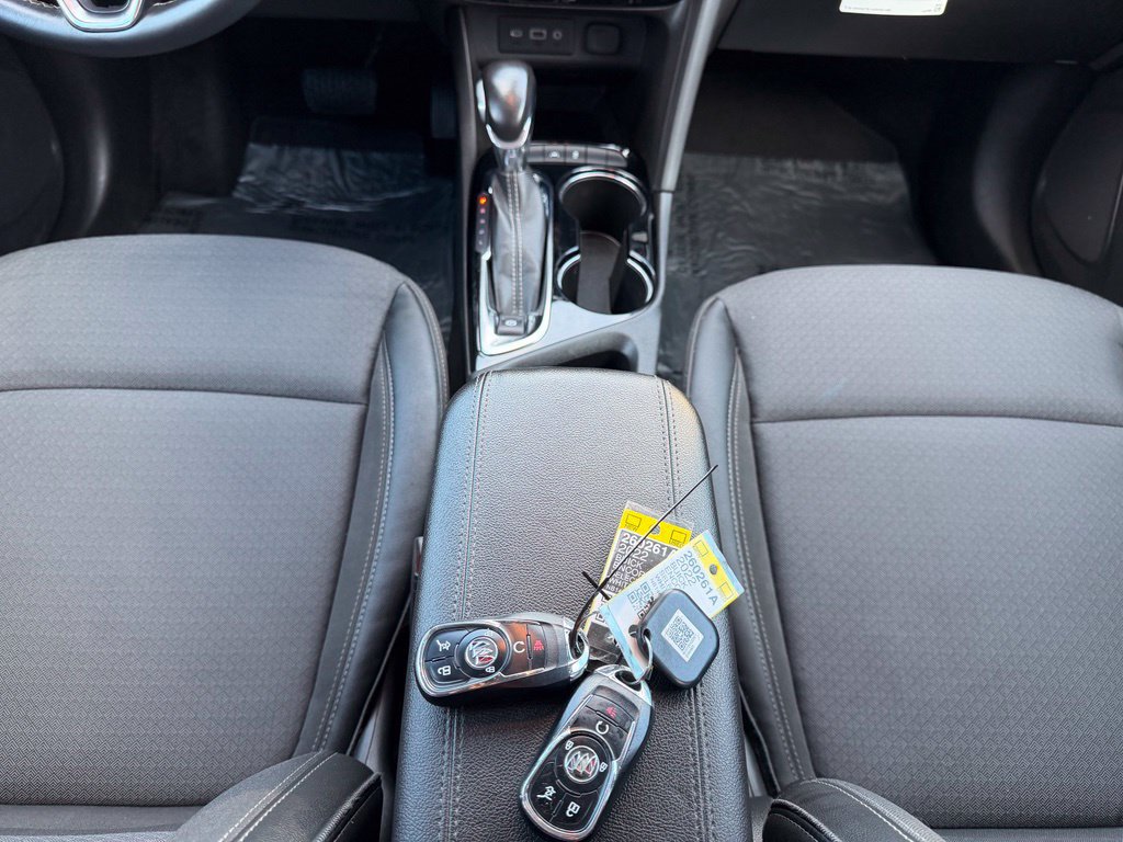 Used 2022 Buick Encore GX Select w/ Sport Touring Package FWD image 24