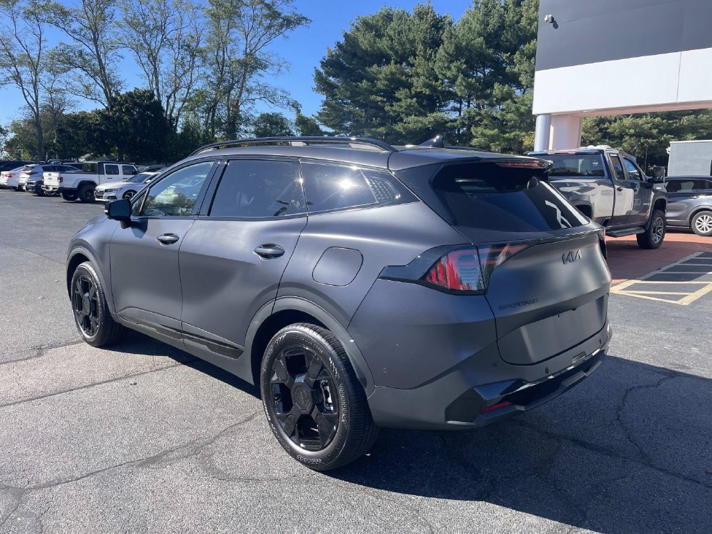 Used 2026 Kia Sportage X-Line w/ X-Line Technology Package AWD/4WD image 3