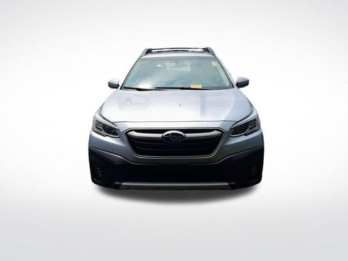 Used 2022 Subaru Outback Limited AWD/4WD image 2