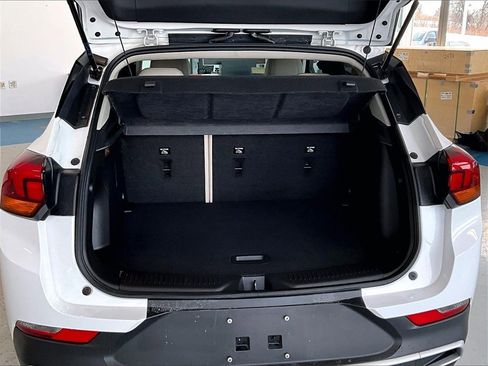 Used 2023 Buick Encore GX Preferred w/ Cold Weather Comfort Package image 34