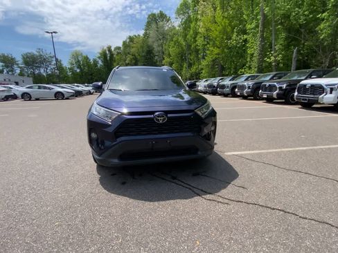 Used 2021 Toyota RAV4 XLE Premium AWD/4WD image 5