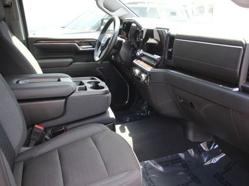 Used 2024 GMC Sierra 1500 Elevation AWD/4WD image 32