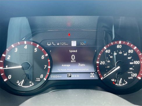 Used 2024 Nissan Titan PRO-4X w/ Pro-4x Convenience Package image 12