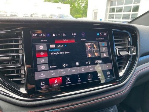 Used 2025 Dodge Durango GT AWD/4WD image 24