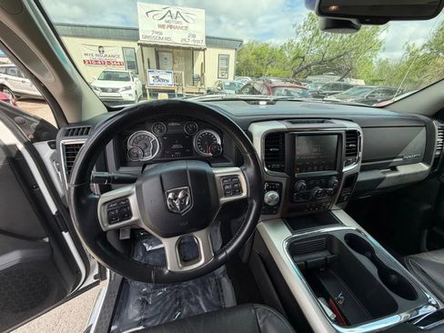 Used 2016 RAM 1500 Laramie w/ Convenience Group image 7