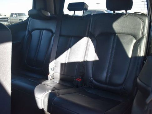 Used 2022 Jeep Wagoneer Series III AWD/4WD image 22