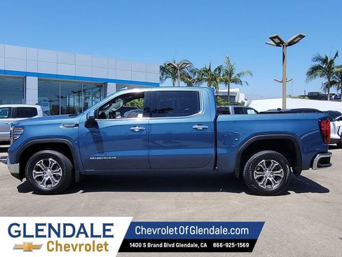 Certified 2024 GMC Sierra 1500 SLT RWD image 14