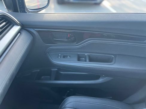 Used 2024 Honda Odyssey Touring image 15
