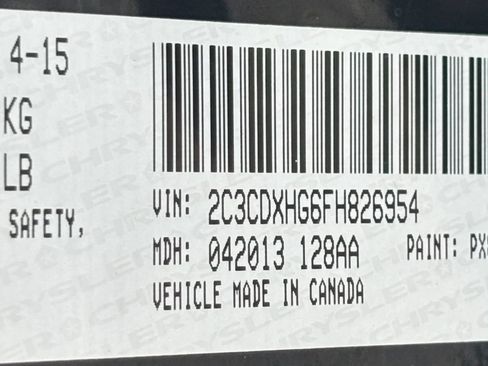 Used 2015 Dodge Charger SXT RWD image 13
