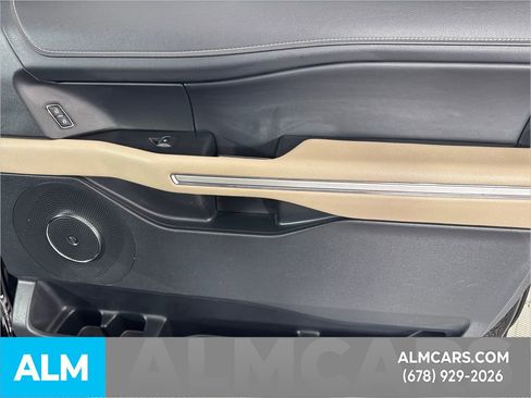 Used 2024 Ford Expedition Max Limited image 16