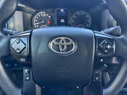 Used 2023 Toyota Tacoma SR AWD/4WD image 19