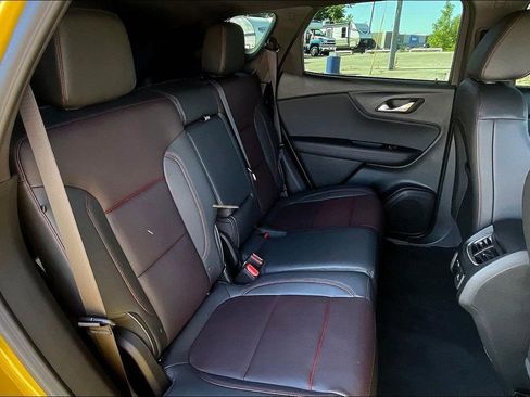 Used 2023 Chevrolet Blazer RS FWD image 28