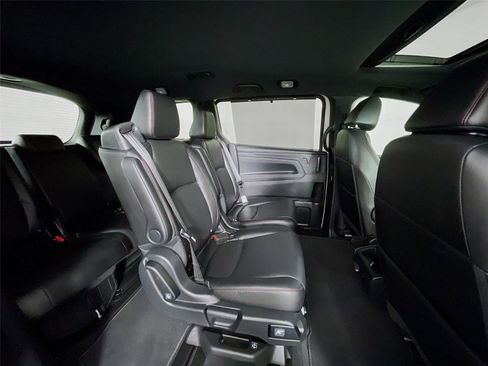 Used 2024 Honda Odyssey Sport image 31