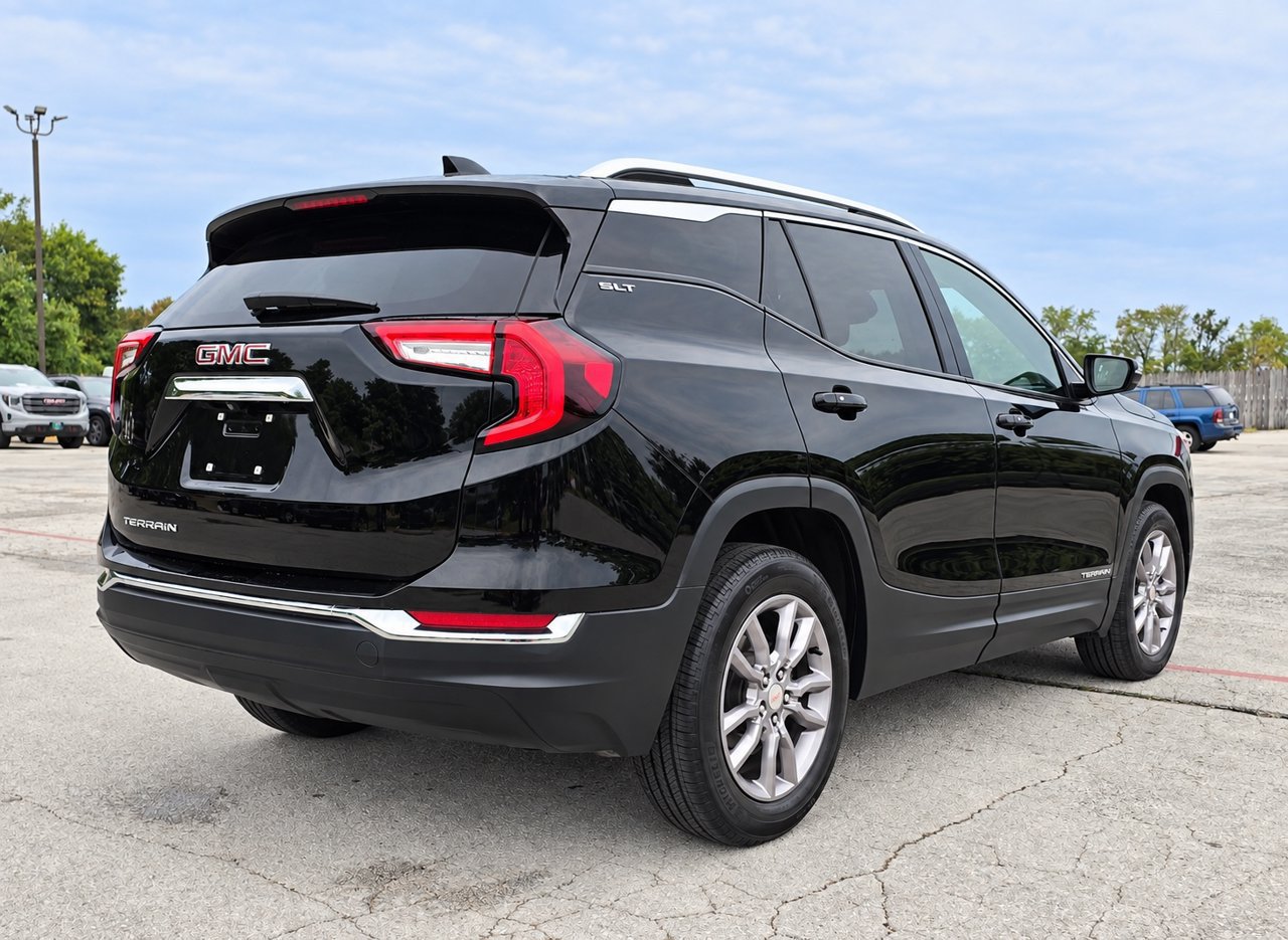 Certified 2023 GMC Terrain SLT FWD image 6