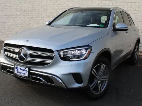 Used 2021 Mercedes-Benz GLC 300 4MATIC image 1