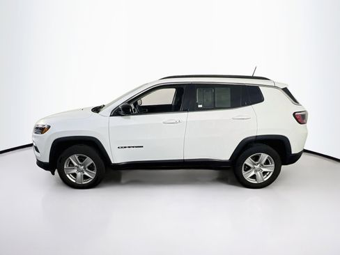 Used 2022 Jeep Compass Latitude w/ Convenience Group AWD/4WD image 8