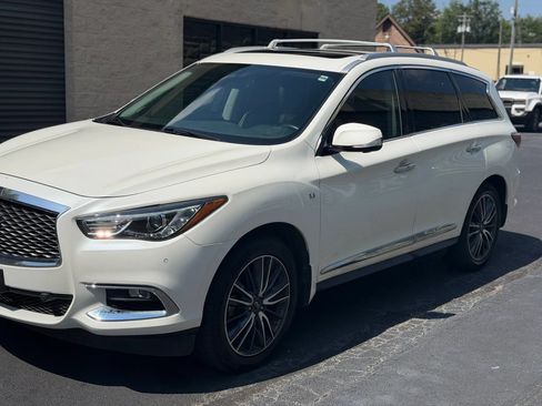 Used 2019 INFINITI QX60 Luxe w/ Sensory Package FWD image 44