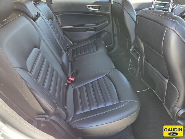 Certified 2024 Ford Edge SEL w/ Convenience Package AWD/4WD image 15
