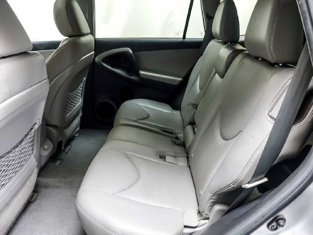 Used 2011 Toyota RAV4 Limited w/ Limited Extra Value Pkg AWD/4WD image 11