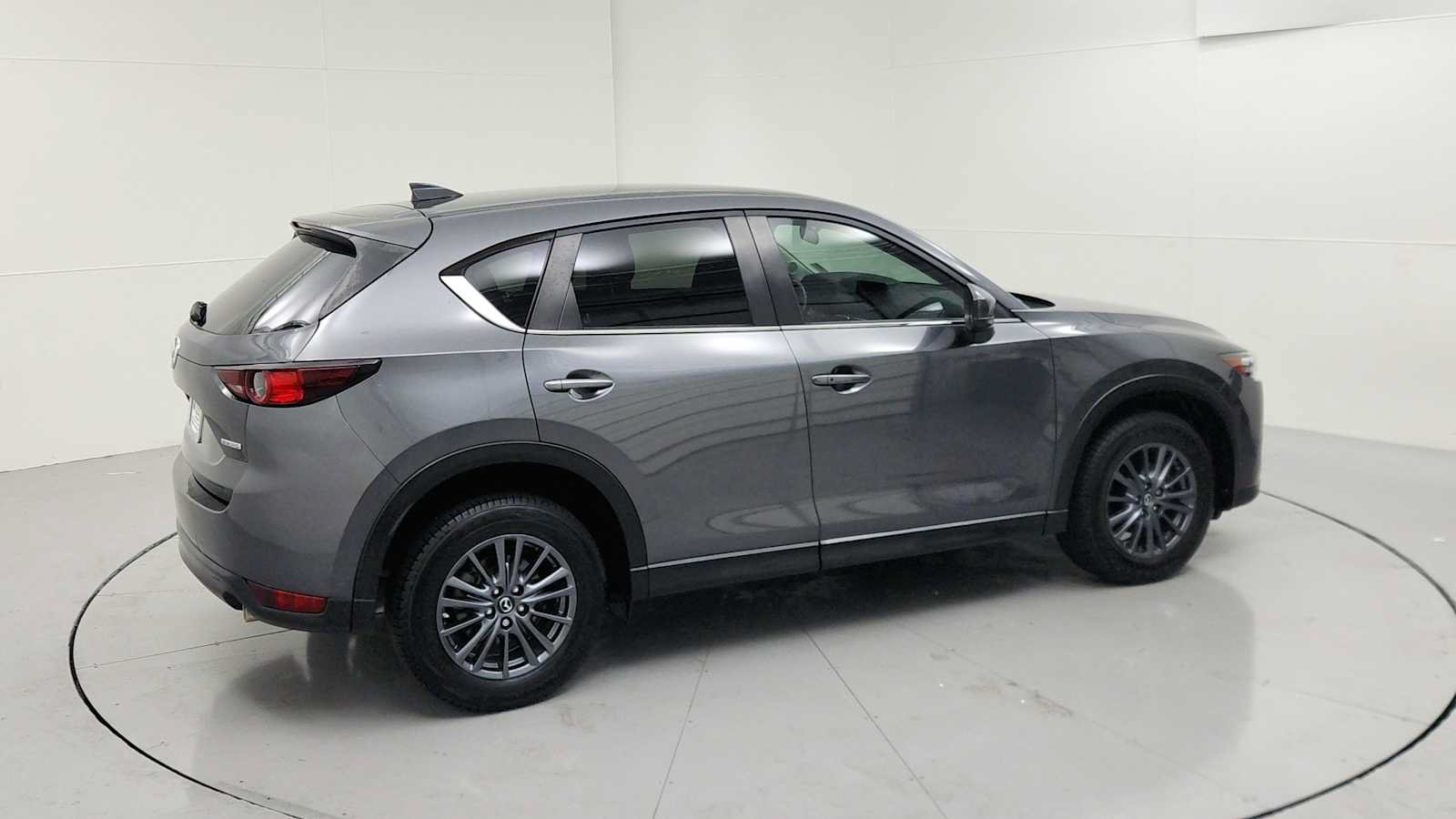 Used 2020 MAZDA CX-5 Touring FWD image 11