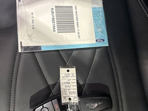 Used 2022 Ford Mustang Mach-E Select AWD/4WD image 72