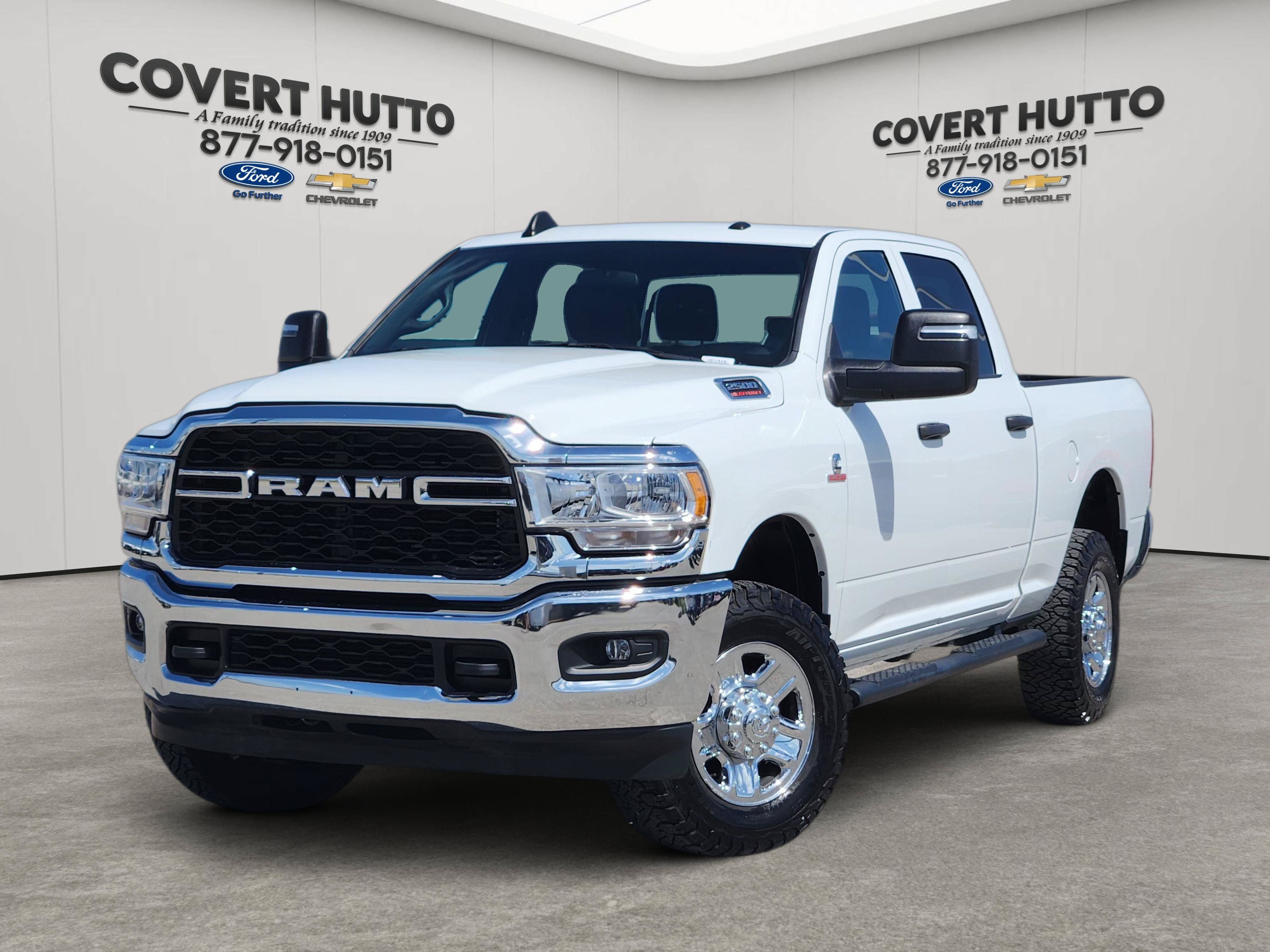 Used 2024 RAM 2500 Tradesman w/ Chrome Appearance Group AWD/4WD image 1