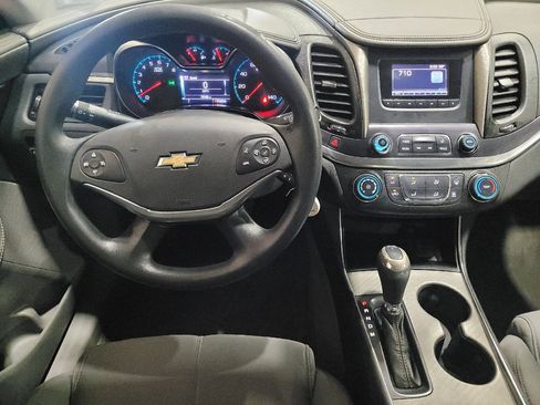 Used 2017 Chevrolet Impala LS image 22