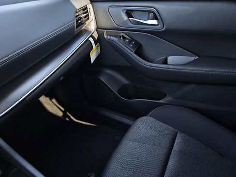 New 2026 Nissan Rogue SV image 20