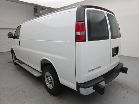 Used 2025 GMC Savana 2500 w/ Driver Convenience Package RWD image 10