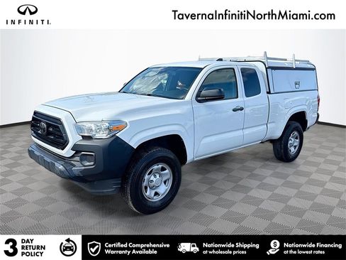 Used 2021 Toyota Tacoma SR image 1