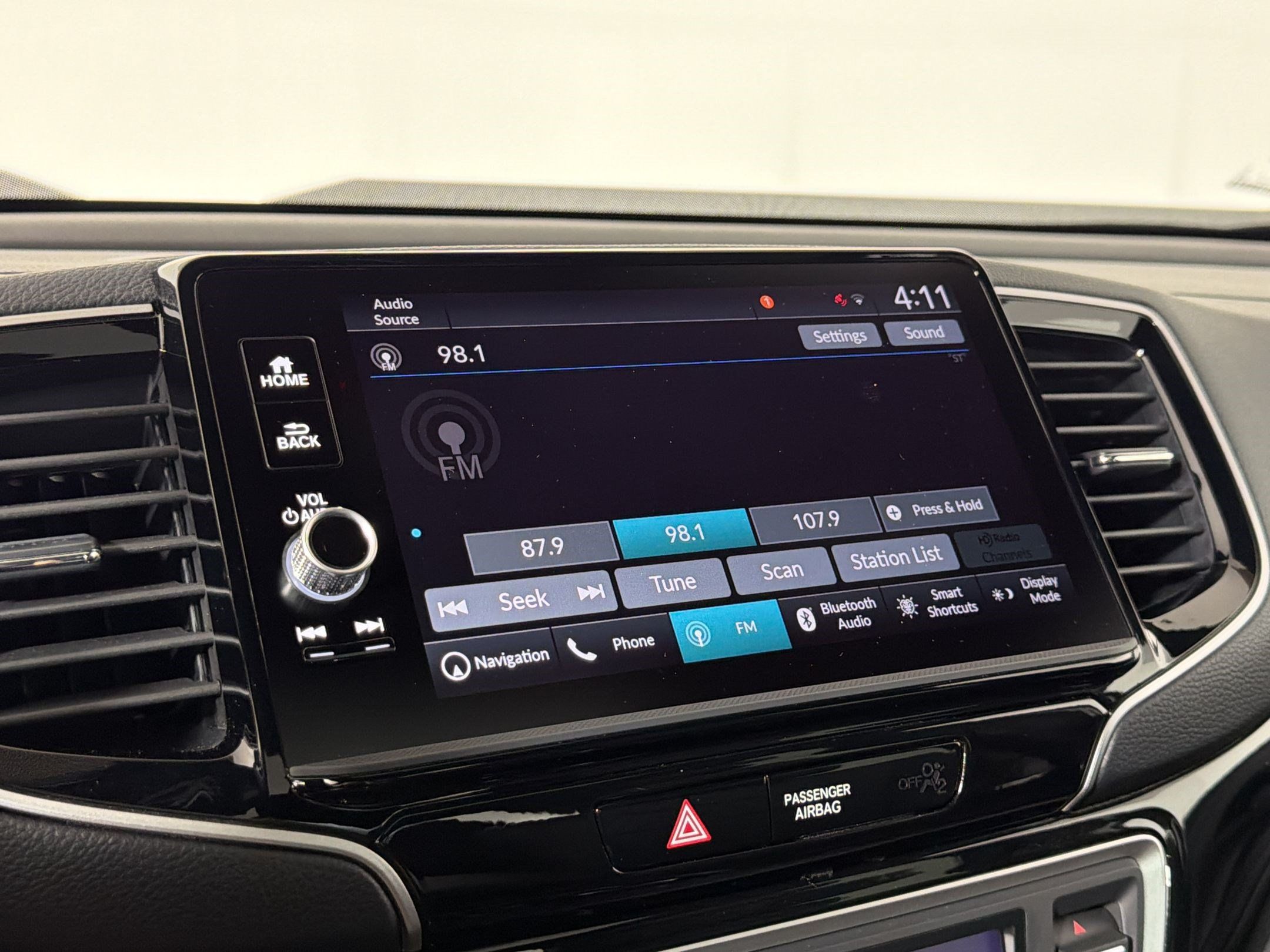 Used 2025 Honda Ridgeline Black Edition image 17