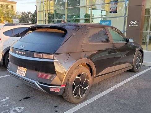 Certified 2024 Hyundai Ioniq 5 SE image 4