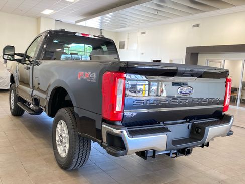New 2026 Ford F250 XLT w/ FX4 Off-Road Package AWD/4WD image 5
