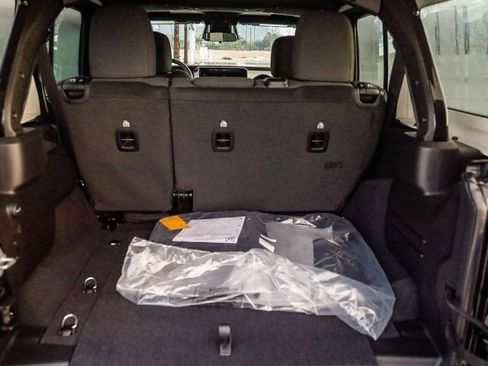 New 2026 Jeep Wrangler Unlimited Sport AWD/4WD image 27