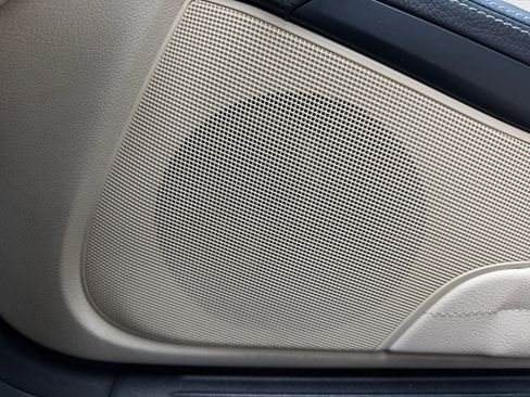 Used 2015 Mercedes-Benz SLK 250 image 27