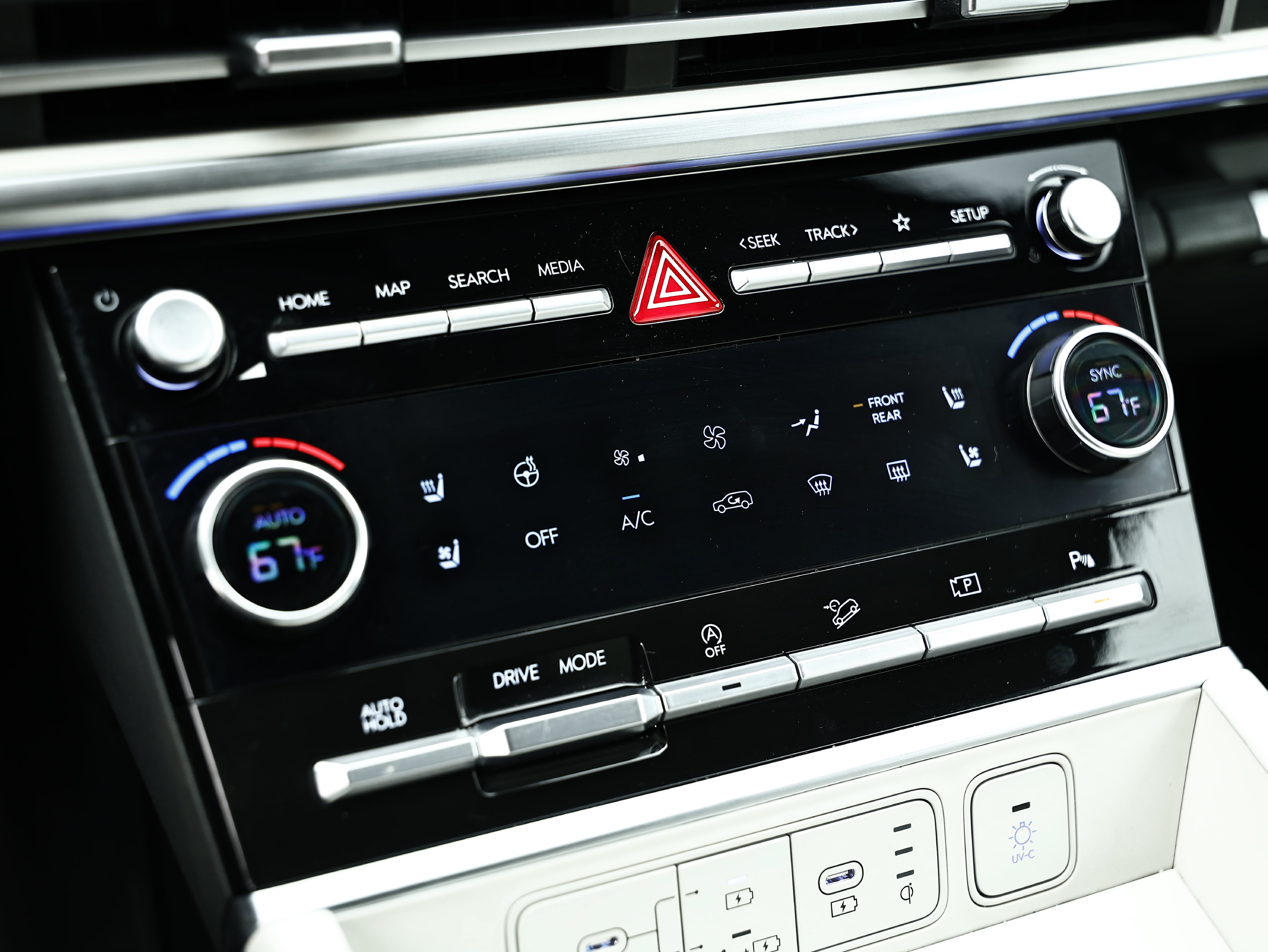 Used 2024 Hyundai Santa Fe Limited FWD image 39