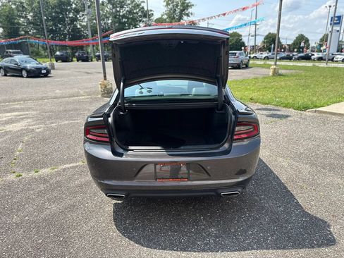 Used 2018 Dodge Charger GT AWD/4WD image 15