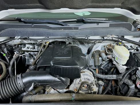 Used 2016 Chevrolet Silverado 2500 LT w/ LT Convenience Package image 29